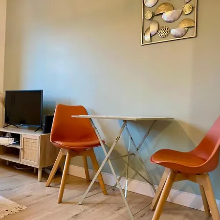 Daire Le Saint-lois Saint-Lo